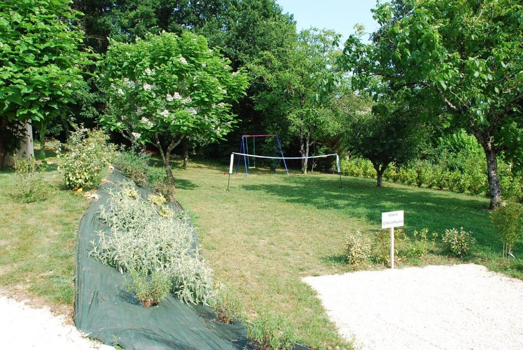 Village De Gites Le Chatenet Thonac 외부 사진